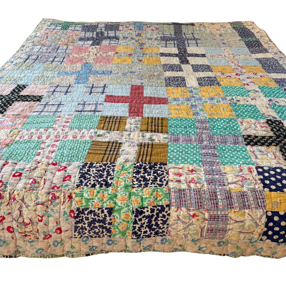 Vintage Handmade Patchwork Quilt Cross Patch Friendship Pattern 1930 1940 71x88